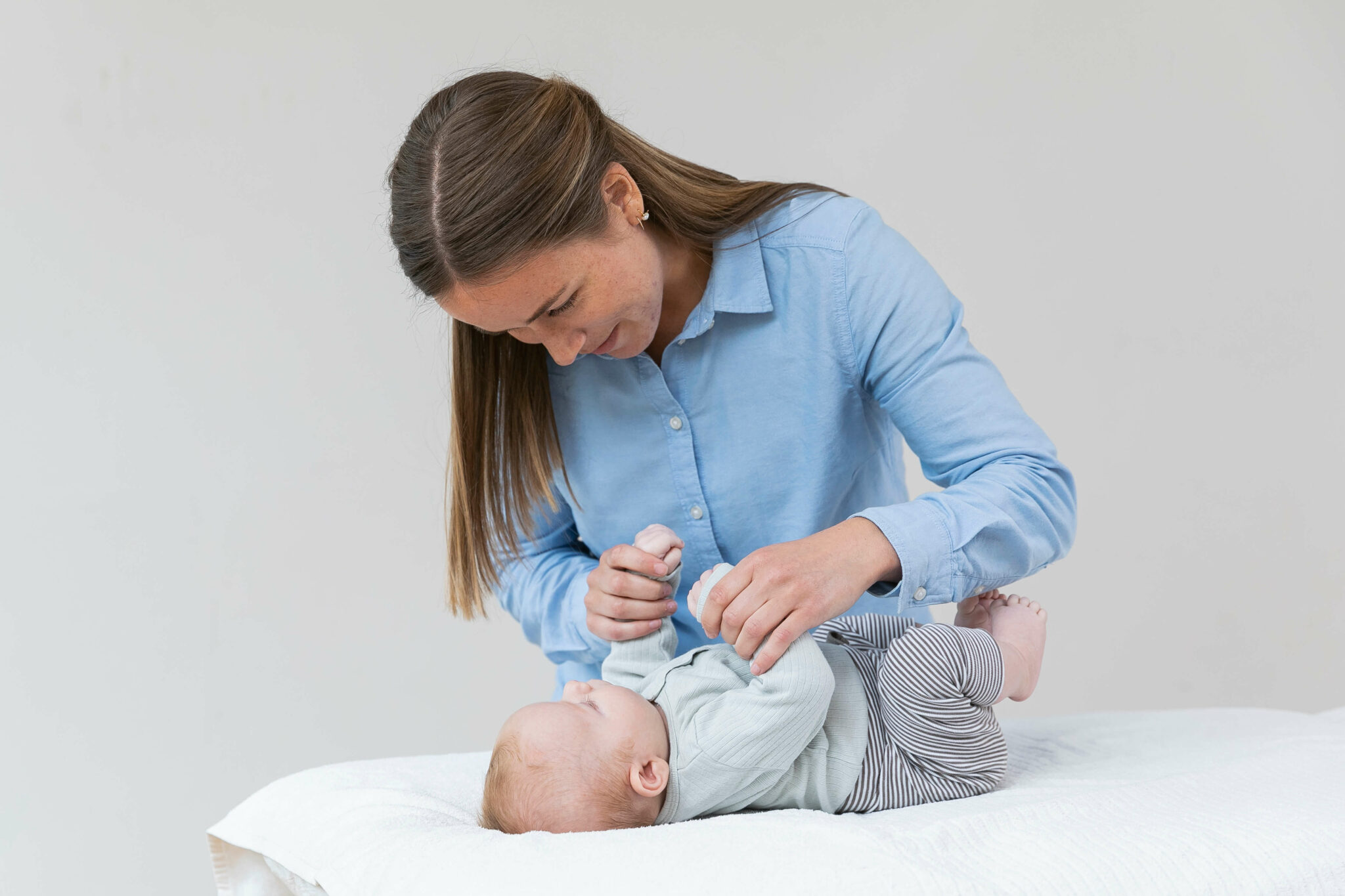 Hvordan forbereder jeg mig på at amme mit barn? – Gode råd til amning