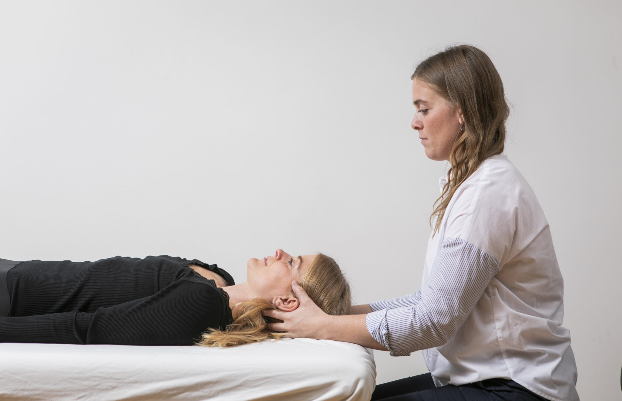 Hvor længe varer jetlag, hvad er symptomerne og hvordan kommer man sig?